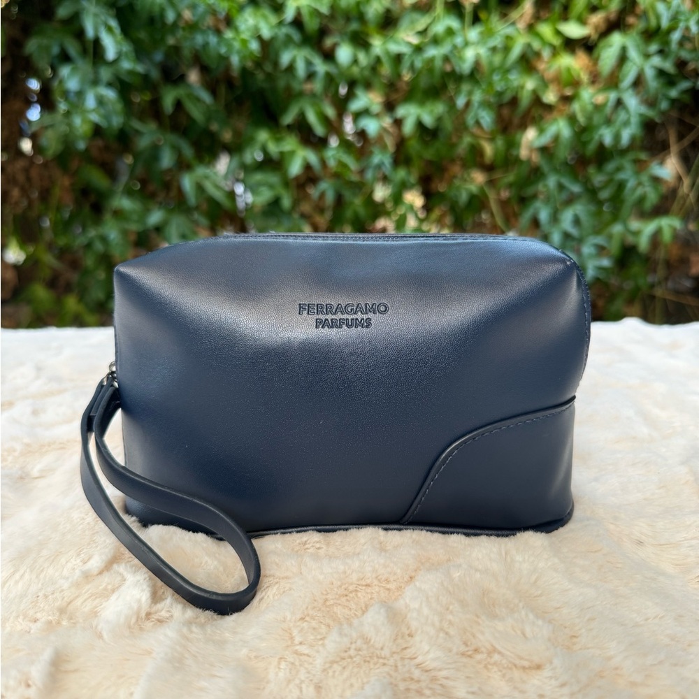 Ferragamo X Turkish airlines amenity pouch.